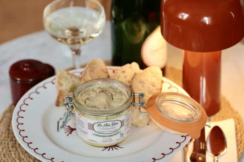 Foie Gras Intero al Champagne Pregiato - immagine 2